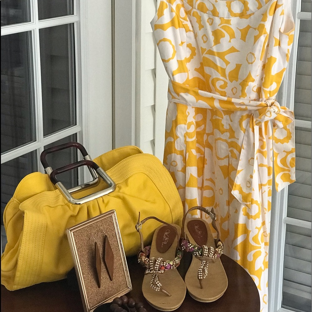 Connected brand dress